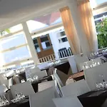 Park Village 4*