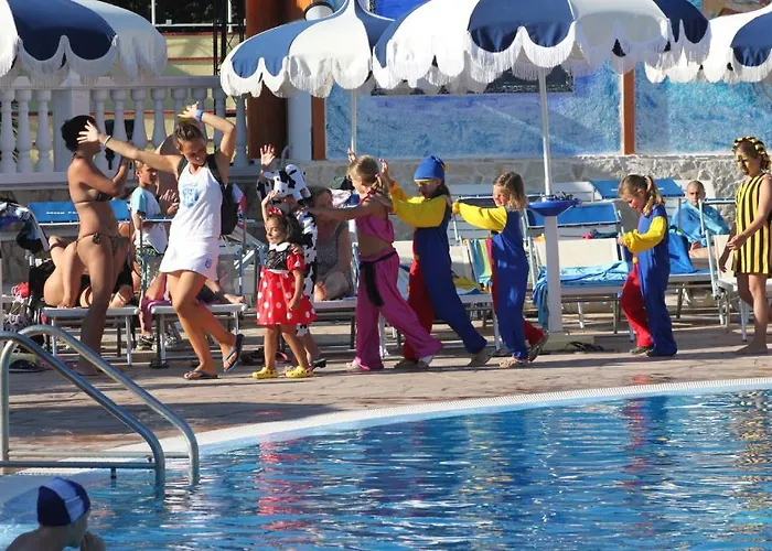 Hotel Park Village