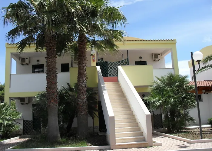 Park Village Hotel 4*
